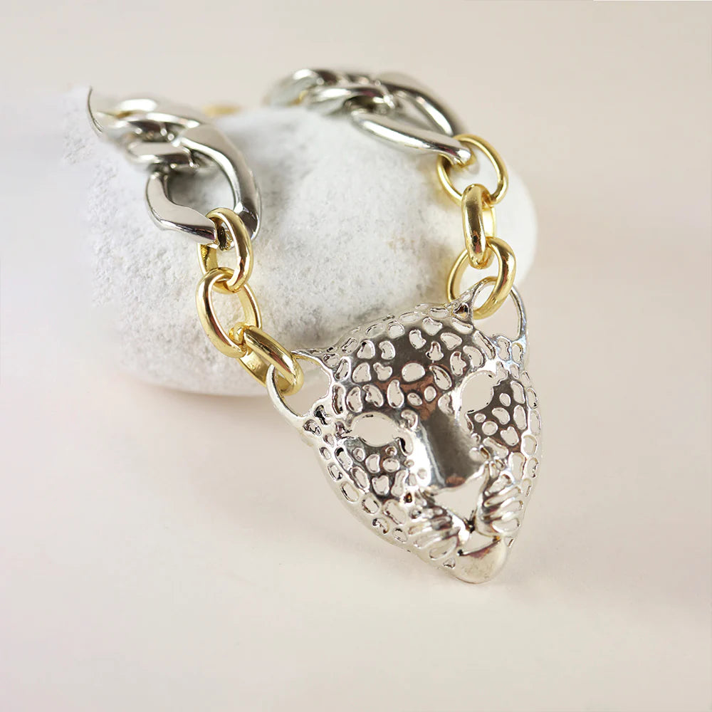 "Poderosa" Necklace