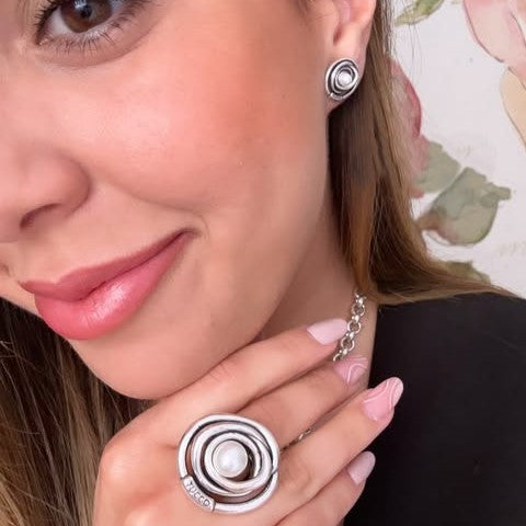 "Aura" Ring