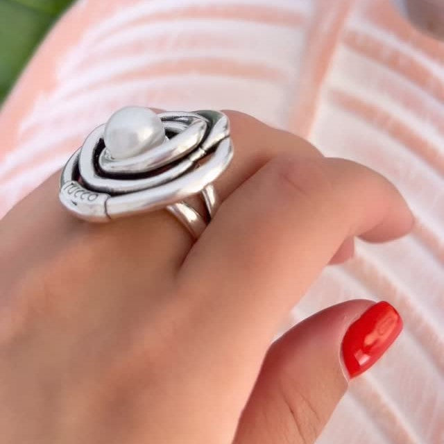 "Aura" Ring