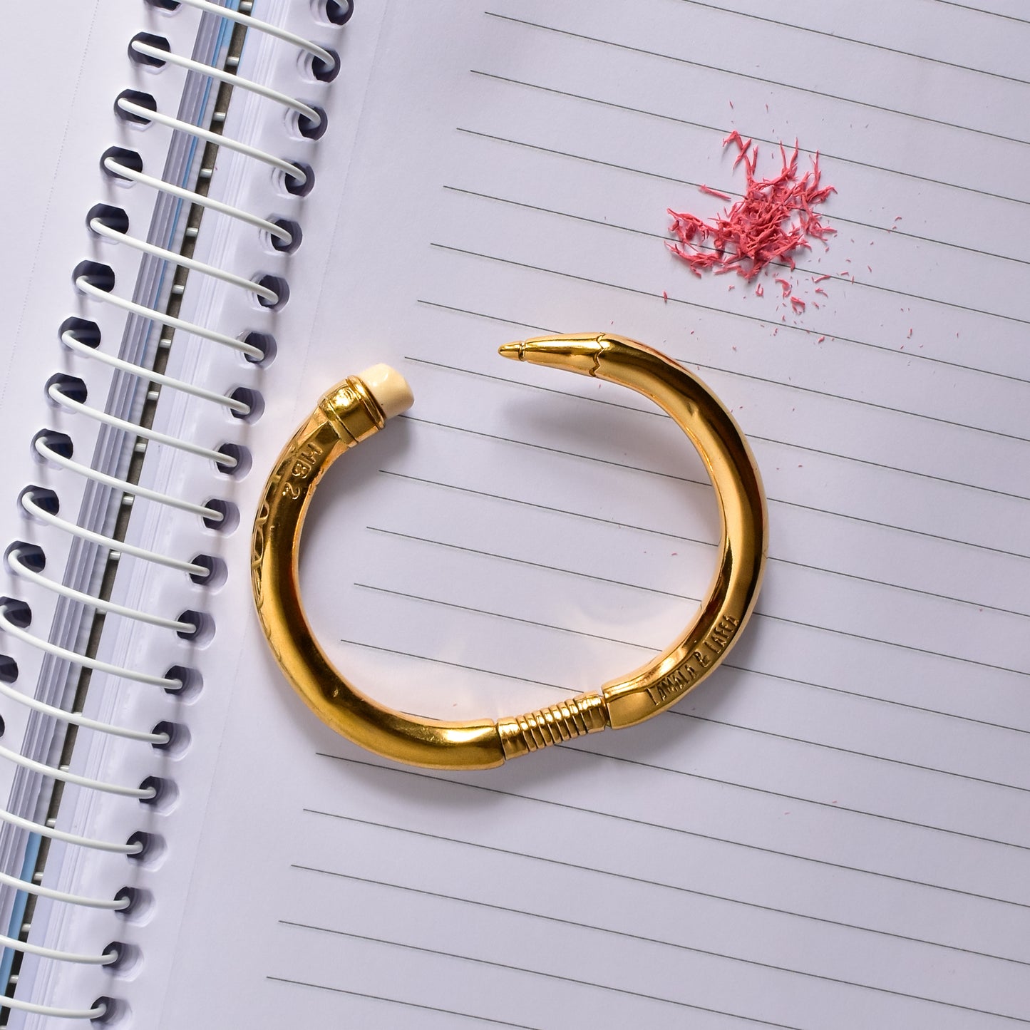 "Lápiz" Cuff Bracelet