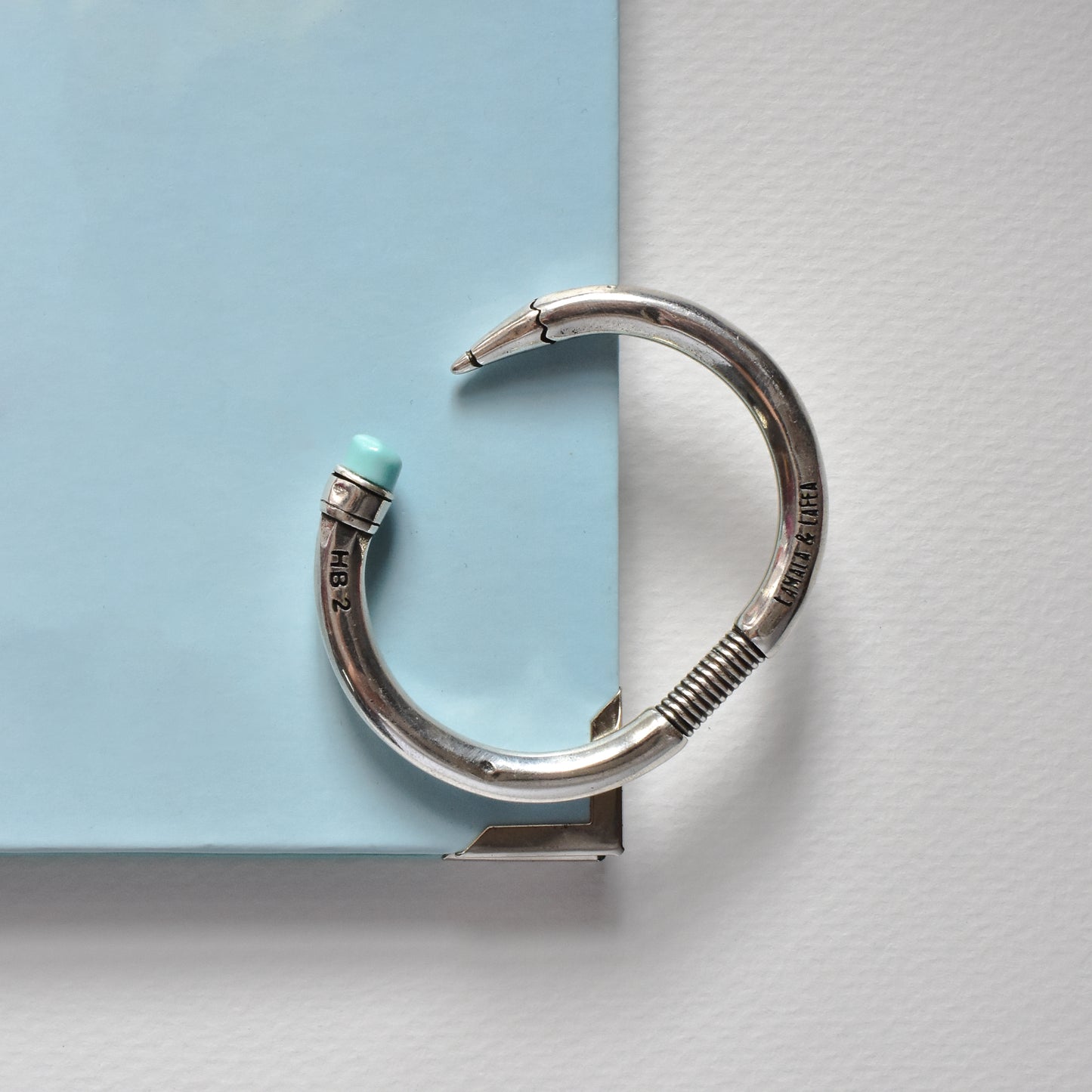 "Lápiz" Cuff Bracelet