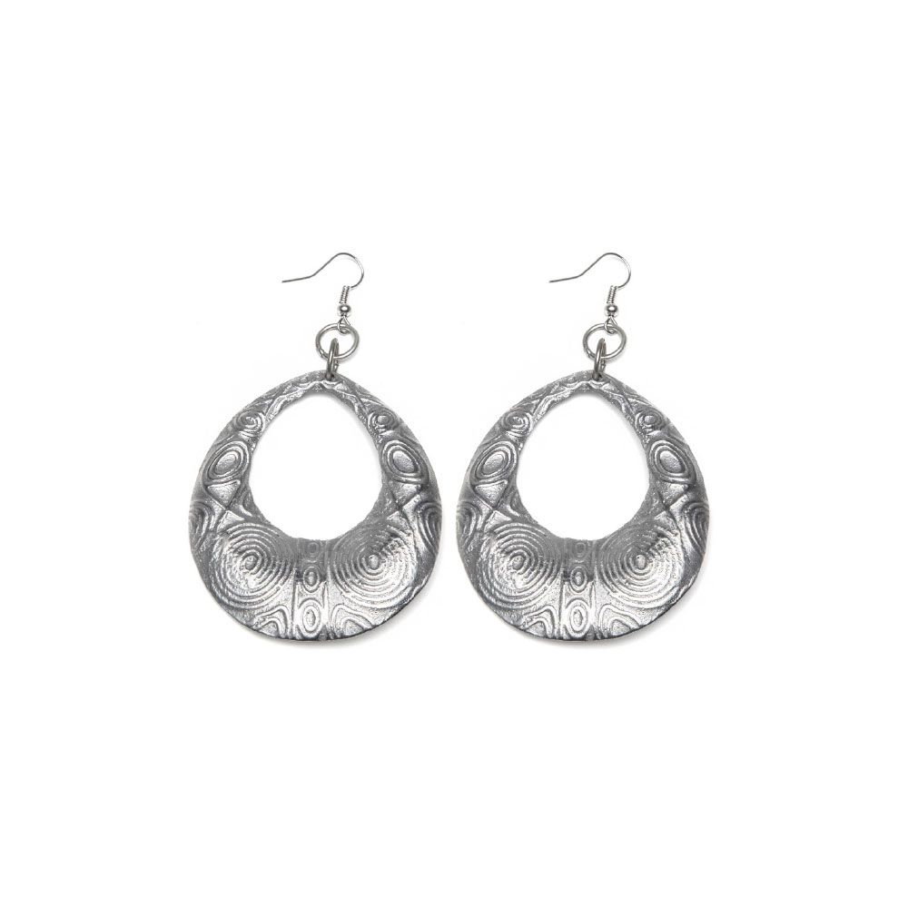 Oval Earrings Engraved Pattern