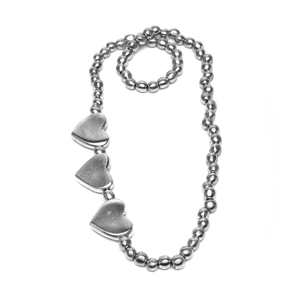 Round Beads Necklace 3 Hearts