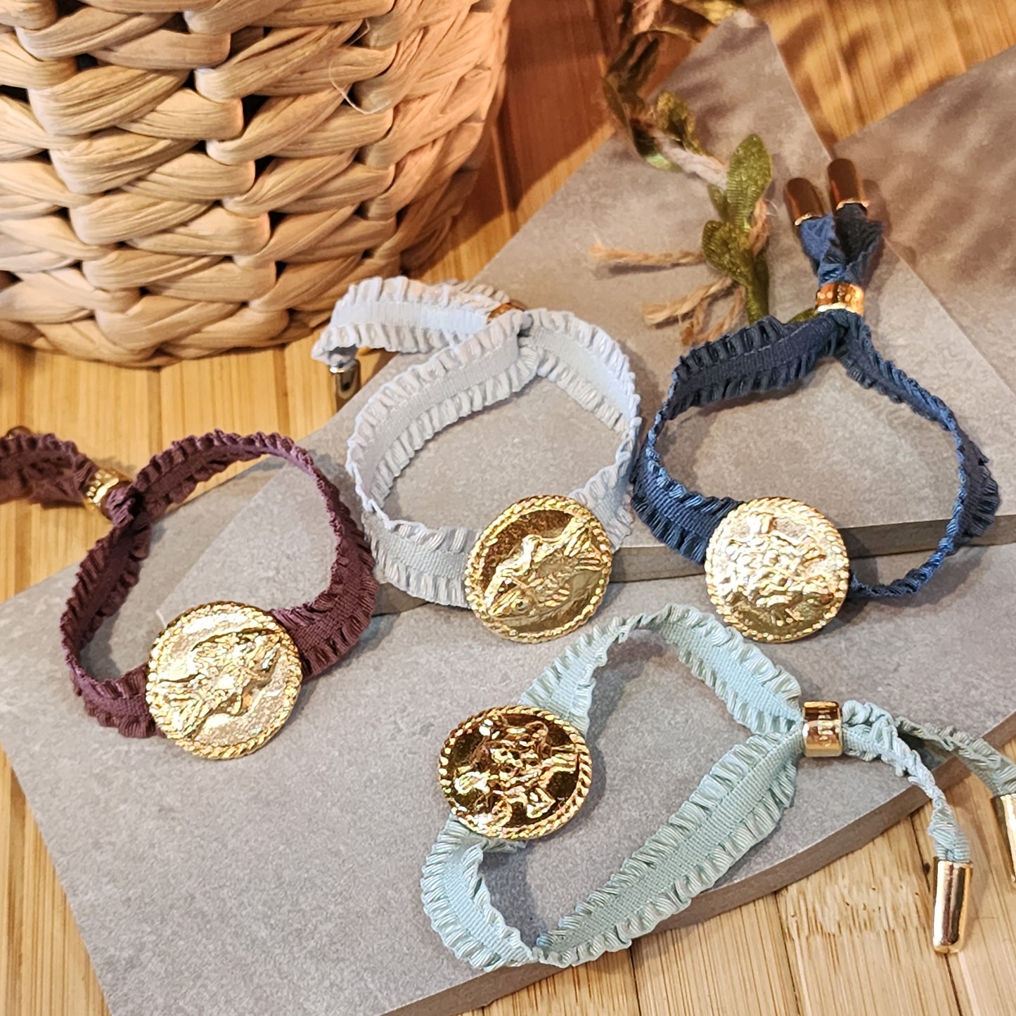 "Arnia Boton" Bracelet