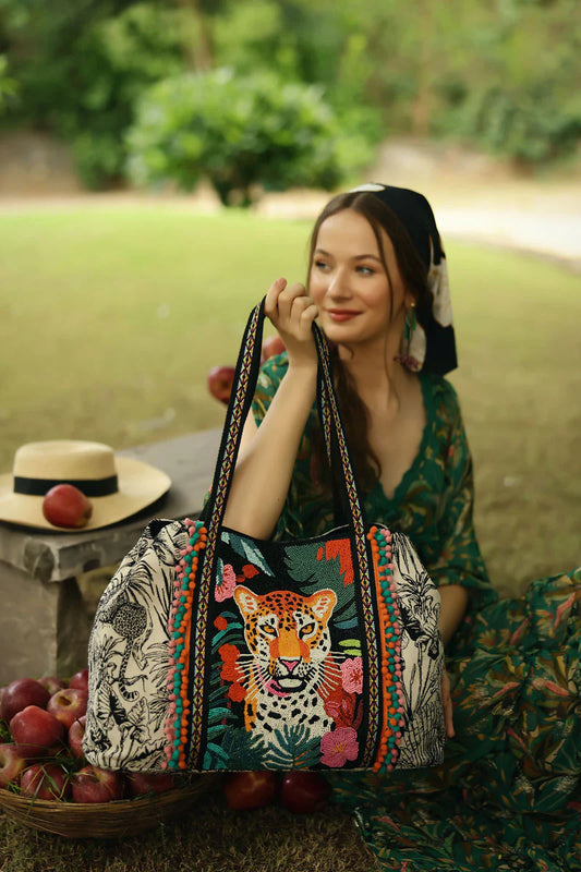 TROPICAL LEOPARD EMBELLISHED TOTE BAG