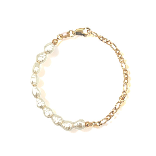 Pearls and Chain Bracelet