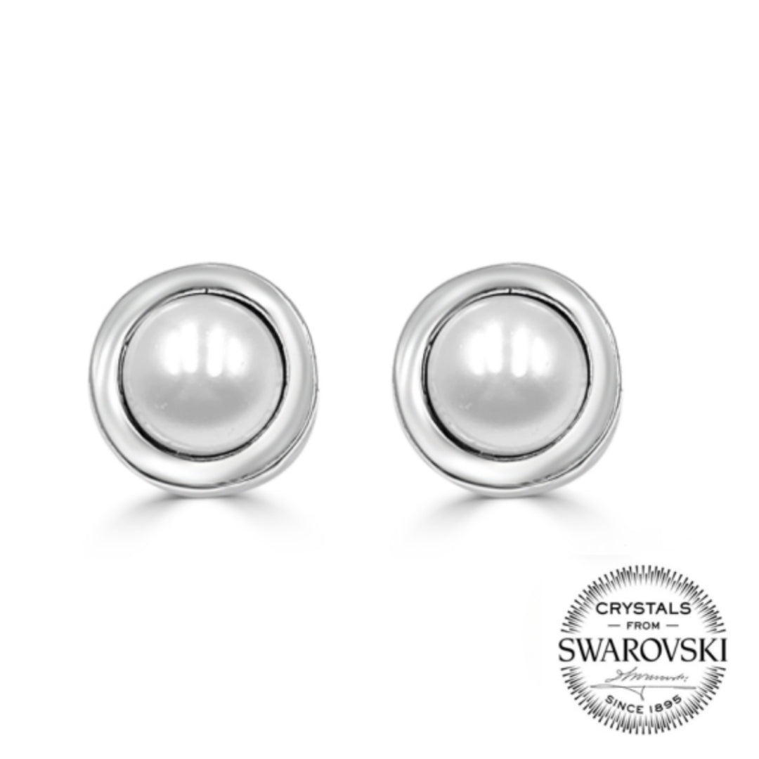 "Menos es Mas" Stud Earrings