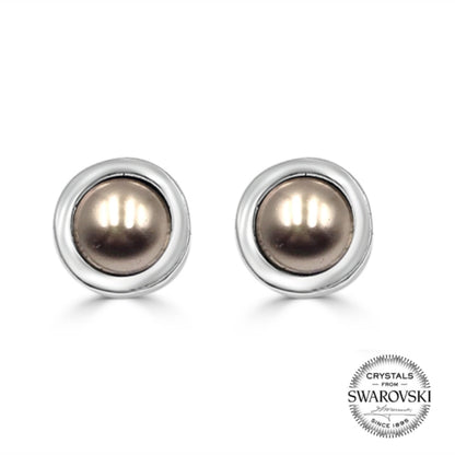 "Menos es Mas" Stud Earrings