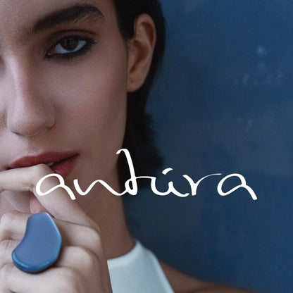 Antúra Blue Blossom Long Necklace