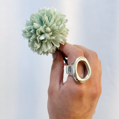 "Mistral" Ring