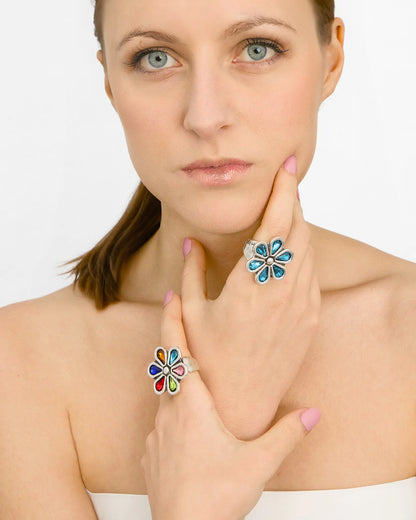 "Pétalos" by Tra-la-ra