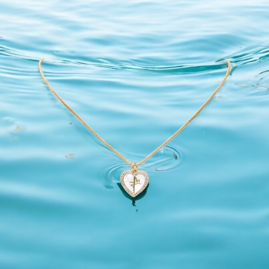 Pearly Heart with Rhinestones Necklace