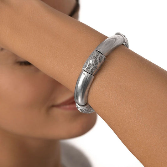 4 Engraved Plates Elastic Bracelet